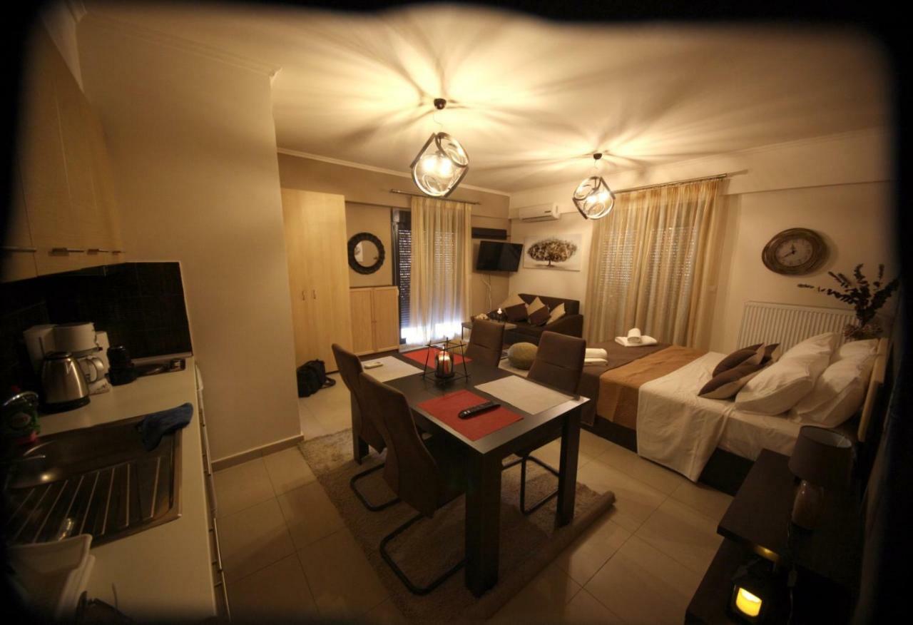 Kosmos Service Apartment City Center 1 With Additional Cost Parking Thessaloniki Buitenkant foto